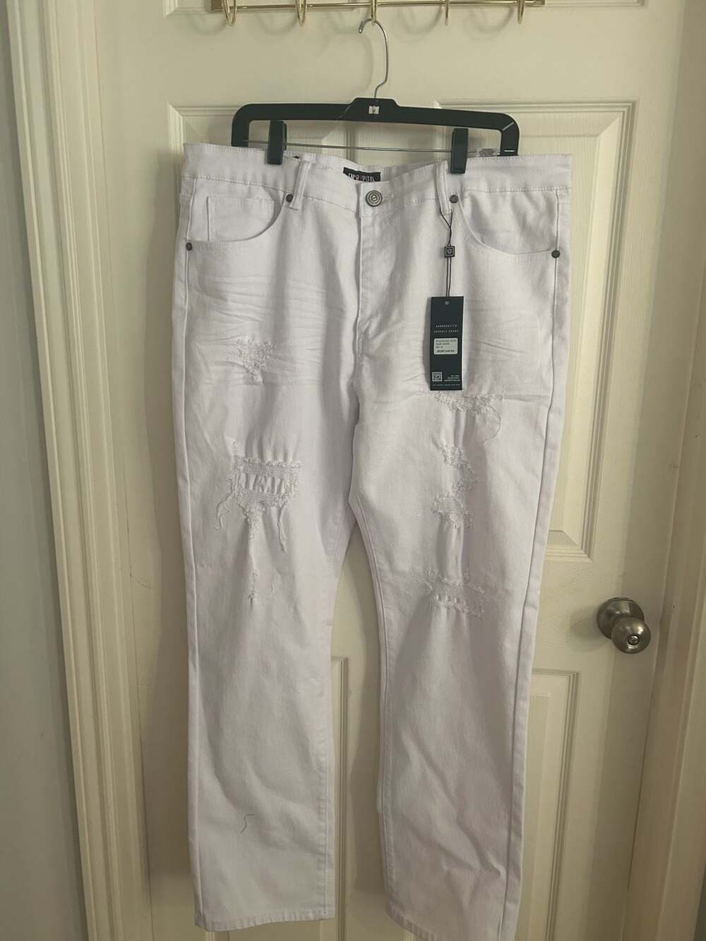 Encrypted Slim Straight Distressed Jeans Size 38 White